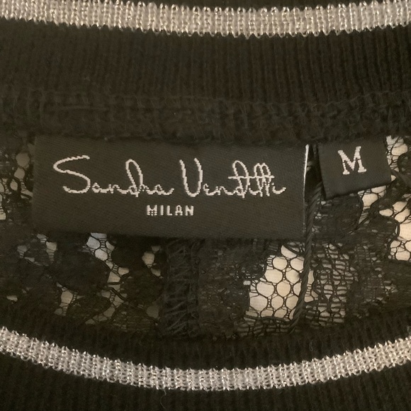 SANDRA VENDITTI BLACK & METALLIC SILVER/ LACE SHORT SLEEVE MIDI DRESS/ Size M - Picture 3 of 9